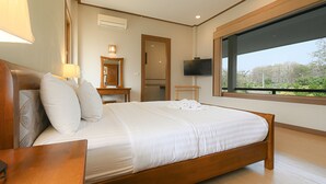 Ảnh chưa phân loại, 2 trong số 147 ảnh, nút