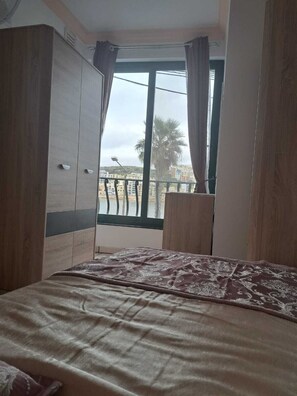 2 chambres, Wi-Fi gratuit, draps fournis