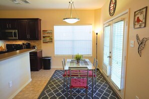Dining - TWO Cozy Homes Little Elm/Frisco (Little Elm)
