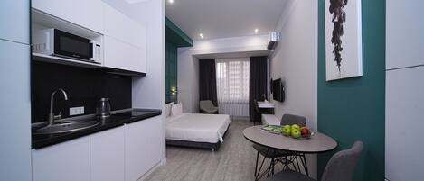 1 bedroom, iron/ironing board, travel crib, free WiFi