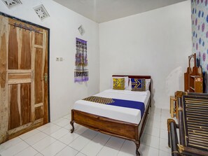 Basic-Doppelzimmer | Schreibtisch, kostenloses WLAN, Bettwäsche