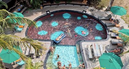 The Social - Begadang Gili Air