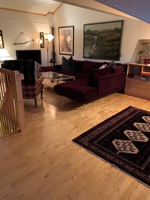 TV, peis og stereoanlegg