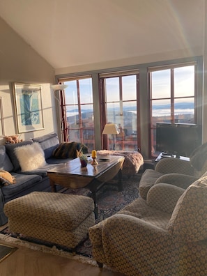 Televisio, takka, stereot