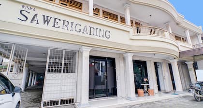 OYO Life 91994 Sawerigading Jatinangor Syariah