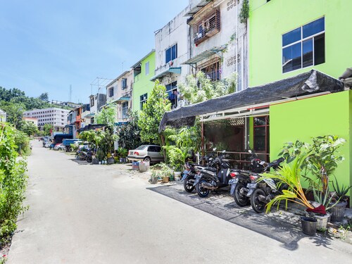 Hotel O Bilqis Homestay NearThe Hot River, Dog Run