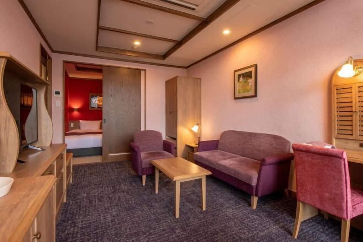 Vardagsrum | 42-tums platt-tv med digitalkanaler