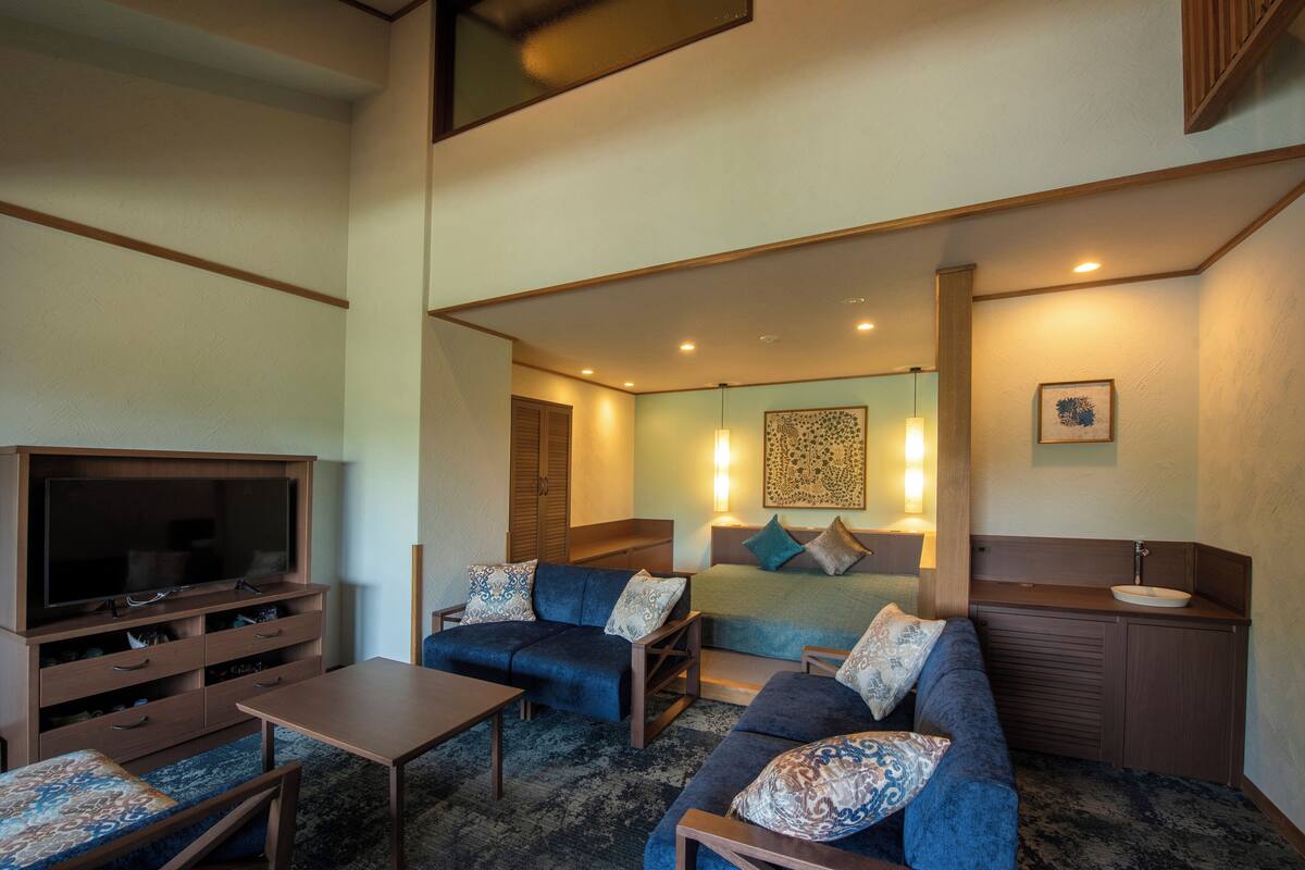 ห้องแฟมิลี่, 3 ห้องนอน, ปลอดบุหรี่ (Maisonette, with Open-Air Bath) | มินิบาร์, ตู้นิรภัยในห้องพัก, ห้องพักตกแต่งอย่างมีเอกลักษณ์