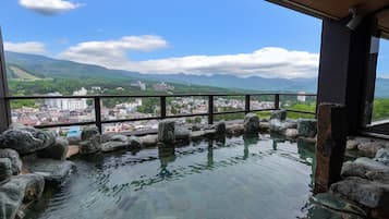 Baño termal público