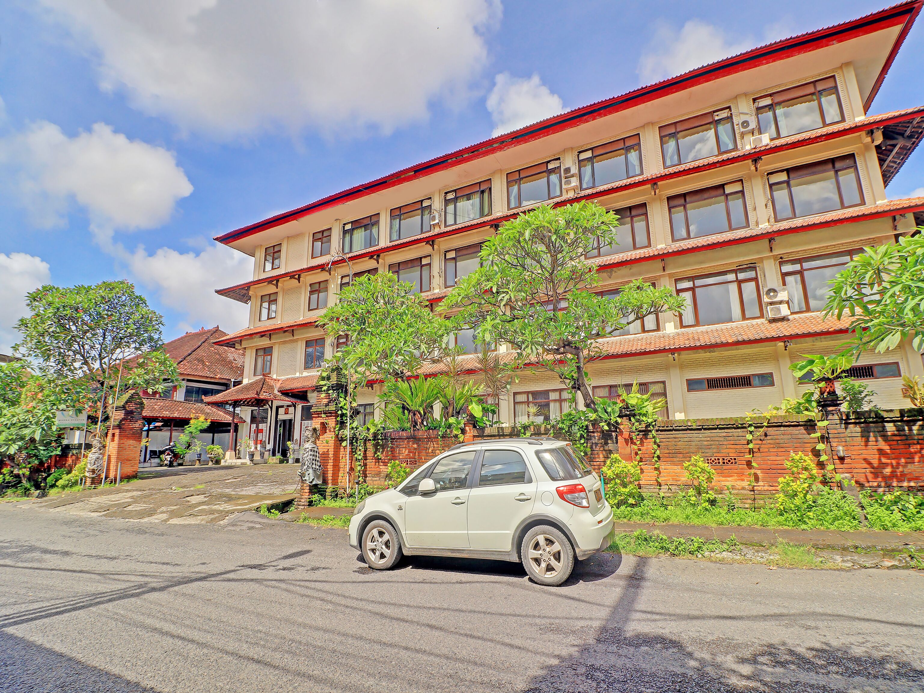 Photo - SUPER OYO 91870 Warna Kedaton