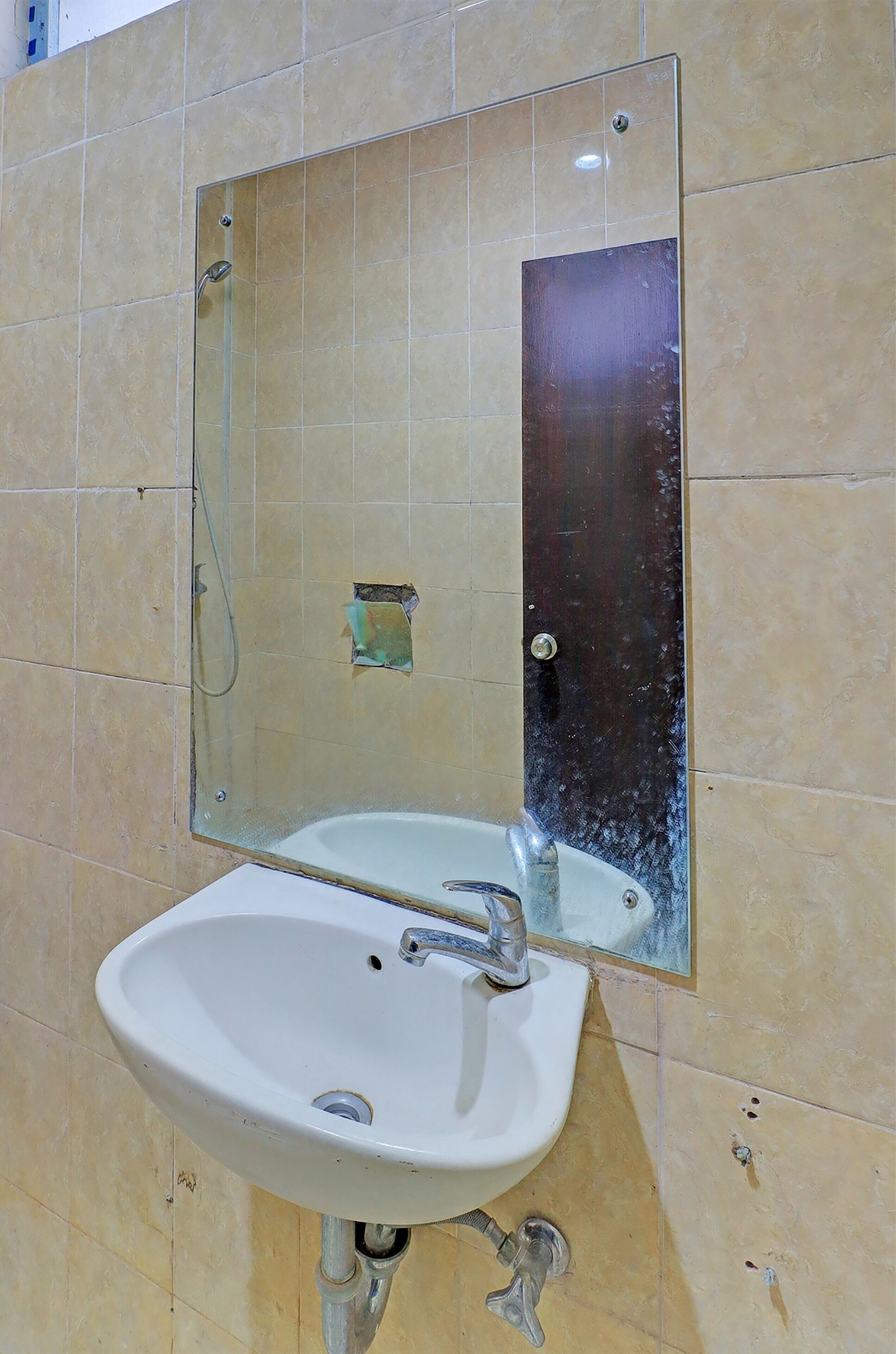 Photo - SUPER OYO 91870 Warna Kedaton