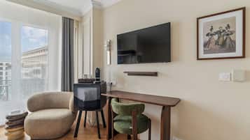 Premium bedding, Select Comfort beds, in-room safe, blackout drapes