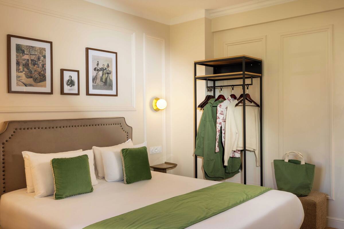 Premium bedding, Select Comfort beds, in-room safe, blackout drapes