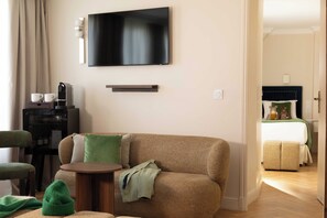 Family Suite (2 connecting rooms) | Premium bedding, Select Comfort beds, in-room safe, blackout drapes - Hôtel Du Flâneur (Paris)