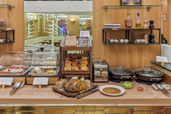 Daily buffet breakfast (EUR 14 per person)