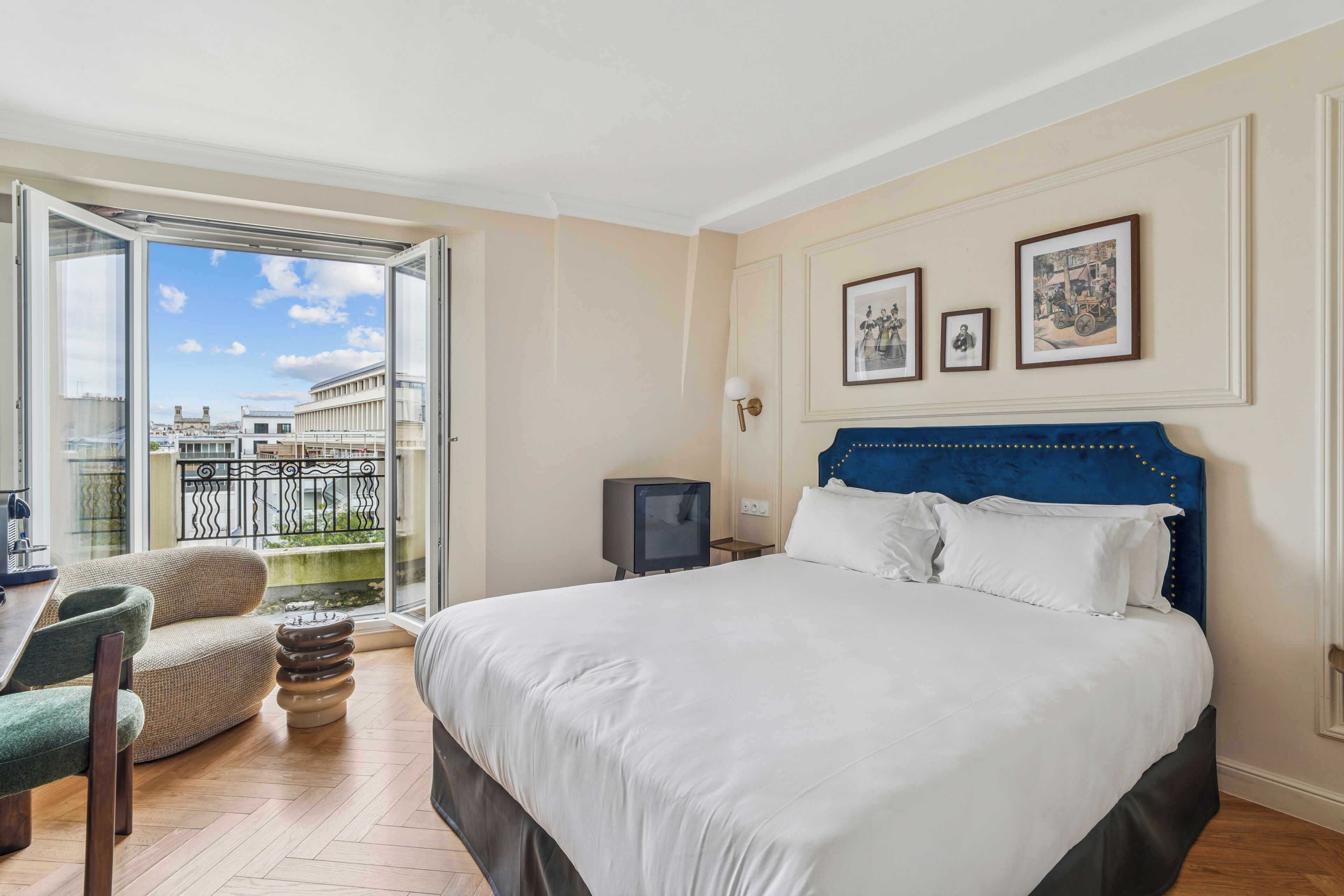 Deluxe kamer | Luxe beddengoed, Select Comfort-bedden, een kluis op de kamer