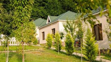 Family Villa, 2 Bedrooms, Mountain View | 2 bedrooms, desk, laptop workspace, free WiFi