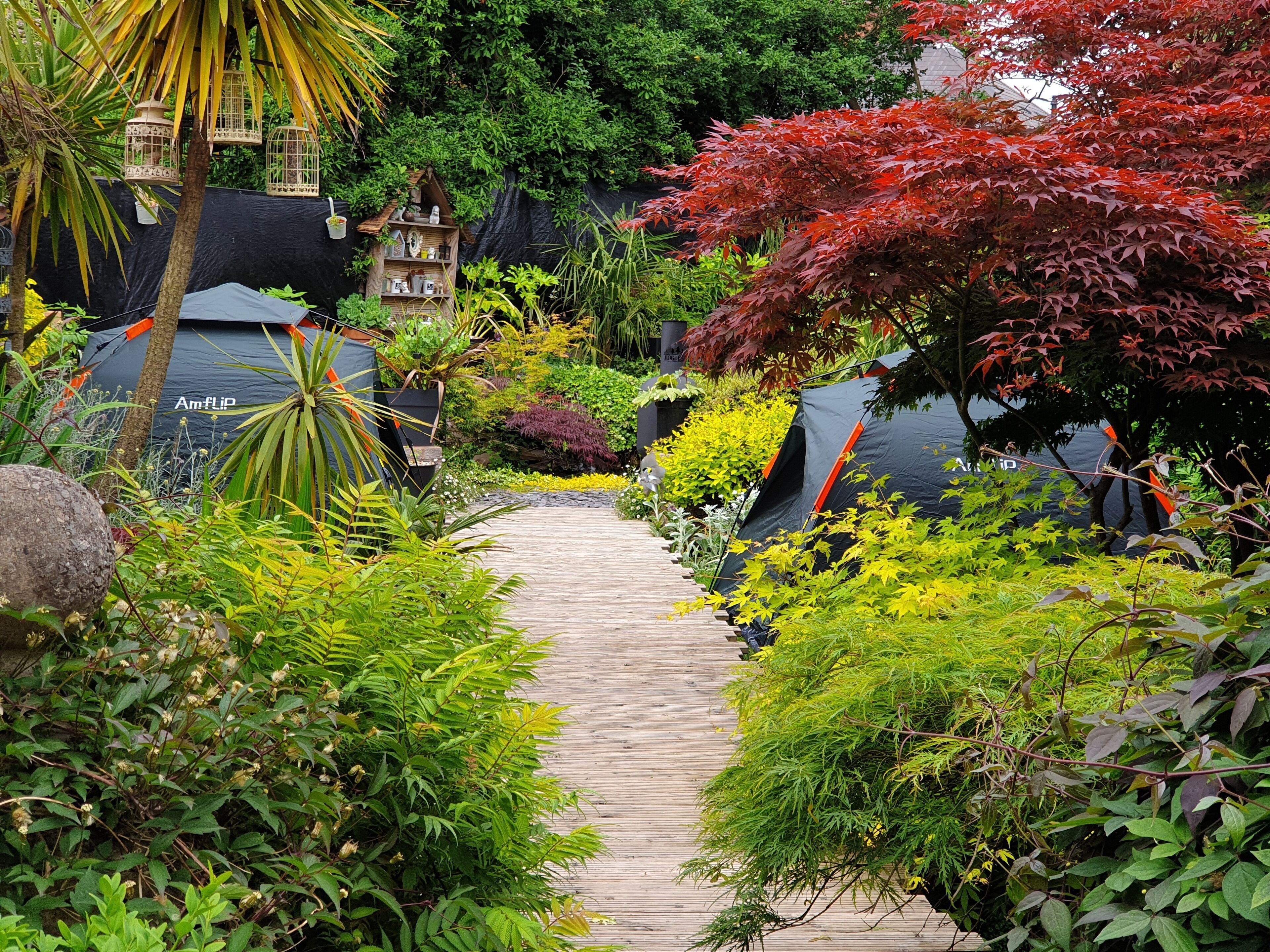 Garden Tent | Individually decorated, individually furnished, iron/ironing board
