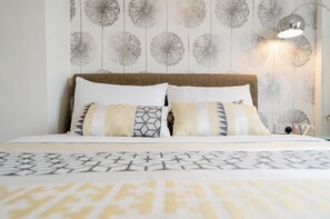 Signature Double Room | 1 bedroom, individually decorated, individually furnished