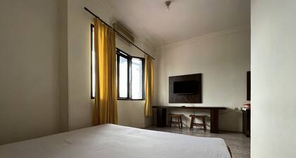 Hotel O Kost Orange Syariah