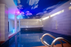Piscina interna