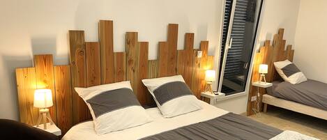 3 habitaciones, cuna de viaje, wifi y ropa de cama