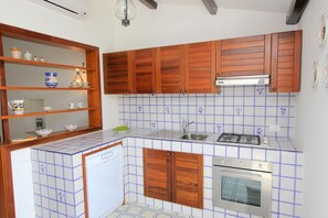 Fridge, oven, stovetop, dishwasher - Elisa 2   First Floor with two bedroom (Ragusa)