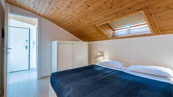 1 habitación, wifi y ropa de cama