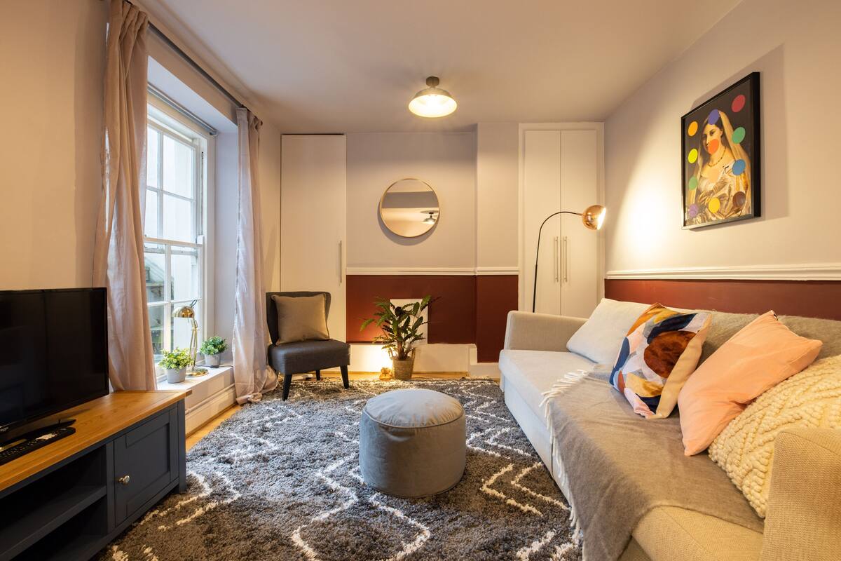 Family Apartment | Living area