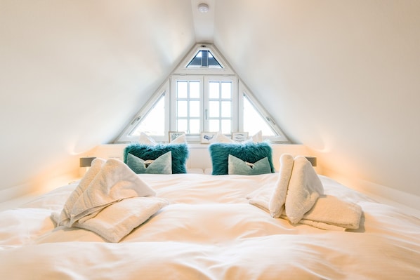 3 Schlafzimmer, Schreibtisch, Bügeleisen/Bügelbrett, kostenloses WLAN