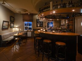 酒吧（店内）