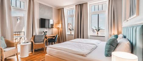 Standard Double Room | Individually decorated, individually furnished, desk, laptop workspace