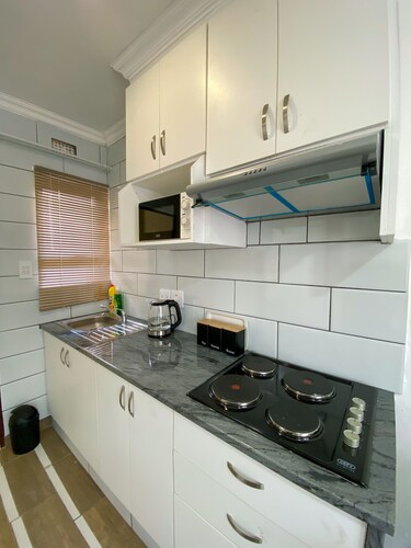 Comfy Cosy studio apartment