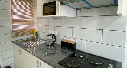 Comfy Cosy studio apartment
