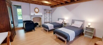 Family Retreat with Garden, Near Leisure Activities