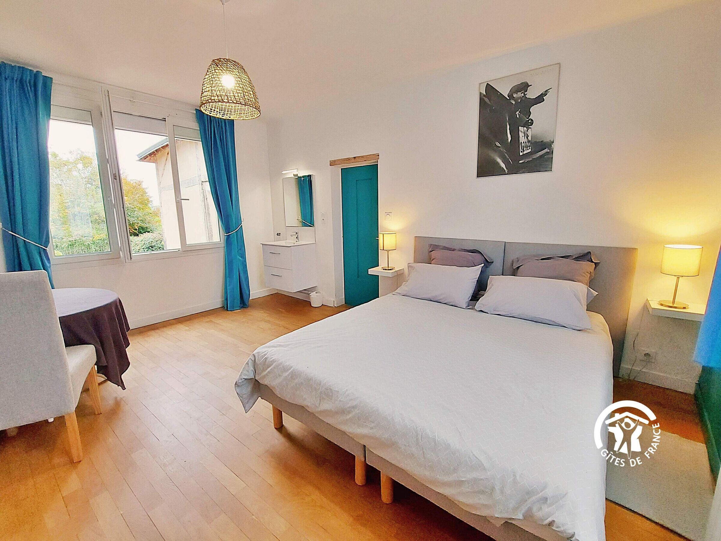 4 chambres, bureau, Wi-Fi gratuit