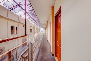 Interior detail - OYO Flagship Tembok Batu Residence  (Pogung Lor)