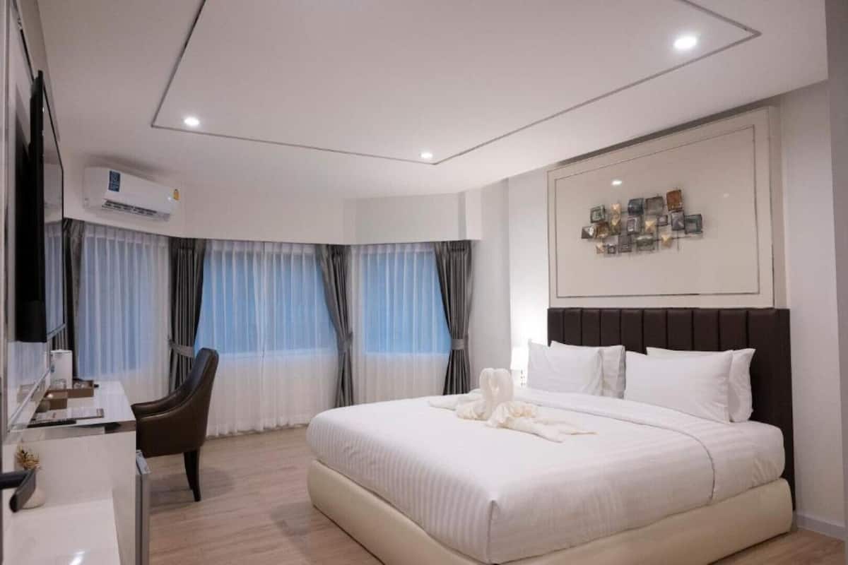 Deluxe-Doppelzimmer | Schreibtisch, schallisolierte Zimmer, kostenloses WLAN, Bettwäsche