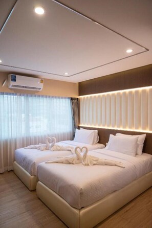 Superior Twin Room | Desk, soundproofing, free WiFi, bed sheets