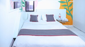 Standard Double Room - Collection O Tunas Plaza Residence (Bekasi)