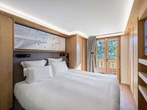 4 bedrooms, free WiFi, bed sheets