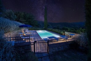Outdoor pool - Holiday Villa with panoramic pool in the hills of Tuscany. (Toscana)