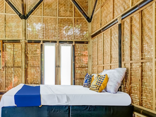 Hotel O Desa Wisata Santanamekar