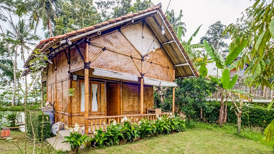 Hotel O Desa Wisata Santanamekar