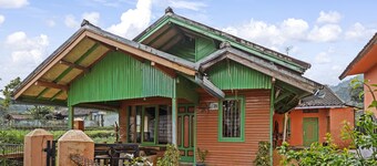 OYO Homes 91128 Desa Wisata Lebakmuncang Ciwidey Syariah