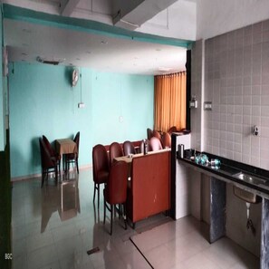 Restaurant - Renuka Executive (Rajgurunagar)