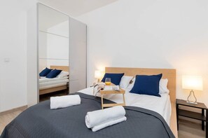 1 bedroom, iron/ironing board, WiFi, bed sheets