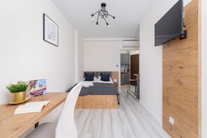 アイロン / アイロン台、WiFi、ベッドシーツ