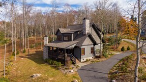 Exterior - Woof Lodge at SweetGrass - pet friendly, outdoor fireplace, walk to lake (Blowing Rock)