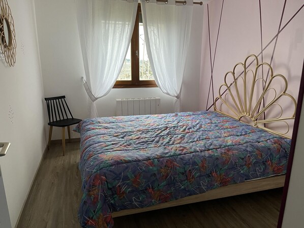 2 chambres, draps fournis